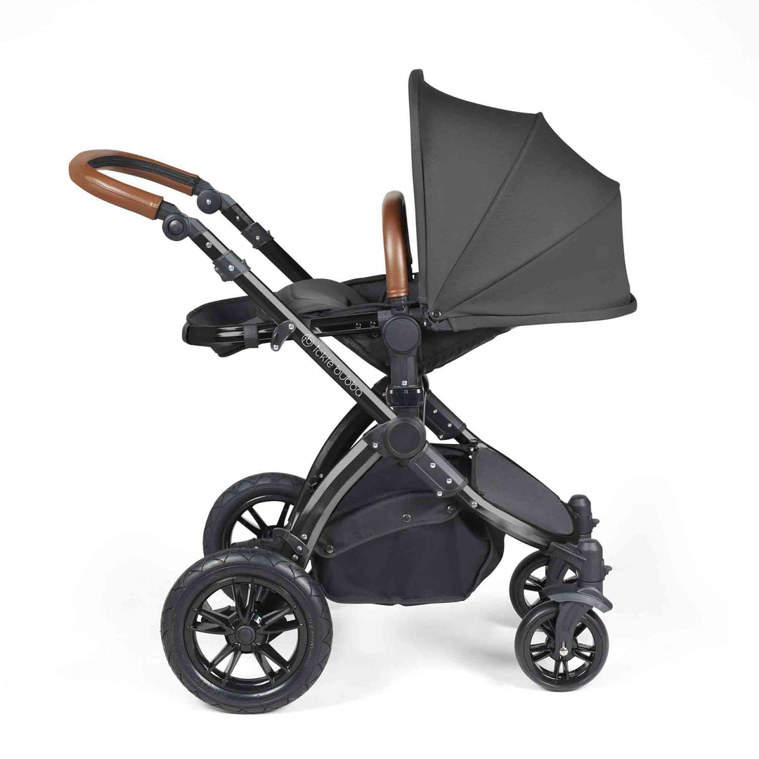 Stomp Luxe All in One Cirrus I-Size Travel System with Isofix Base - Charcoal Grey