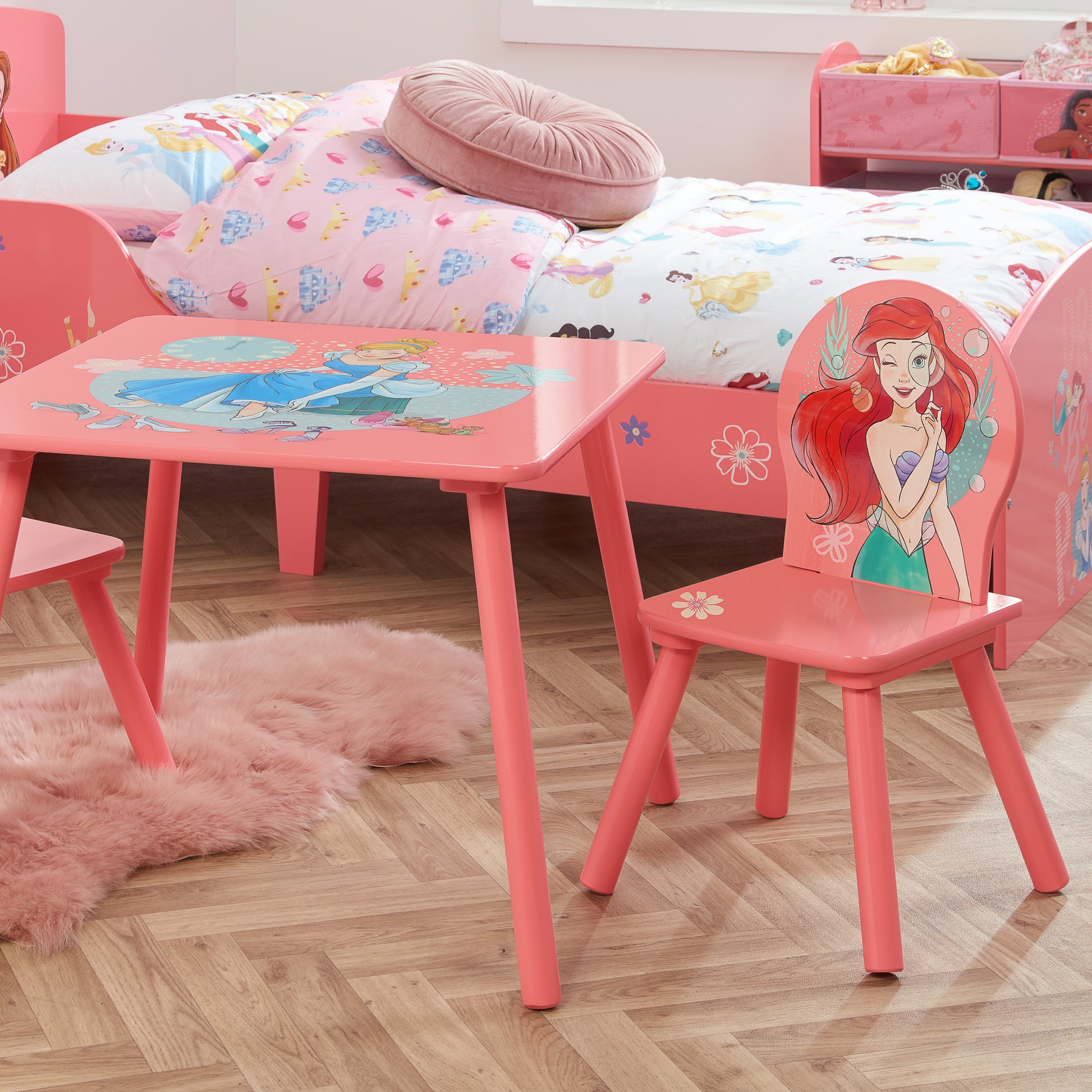 Disney Home - Disney Princess Table & Chairs - Kidsly