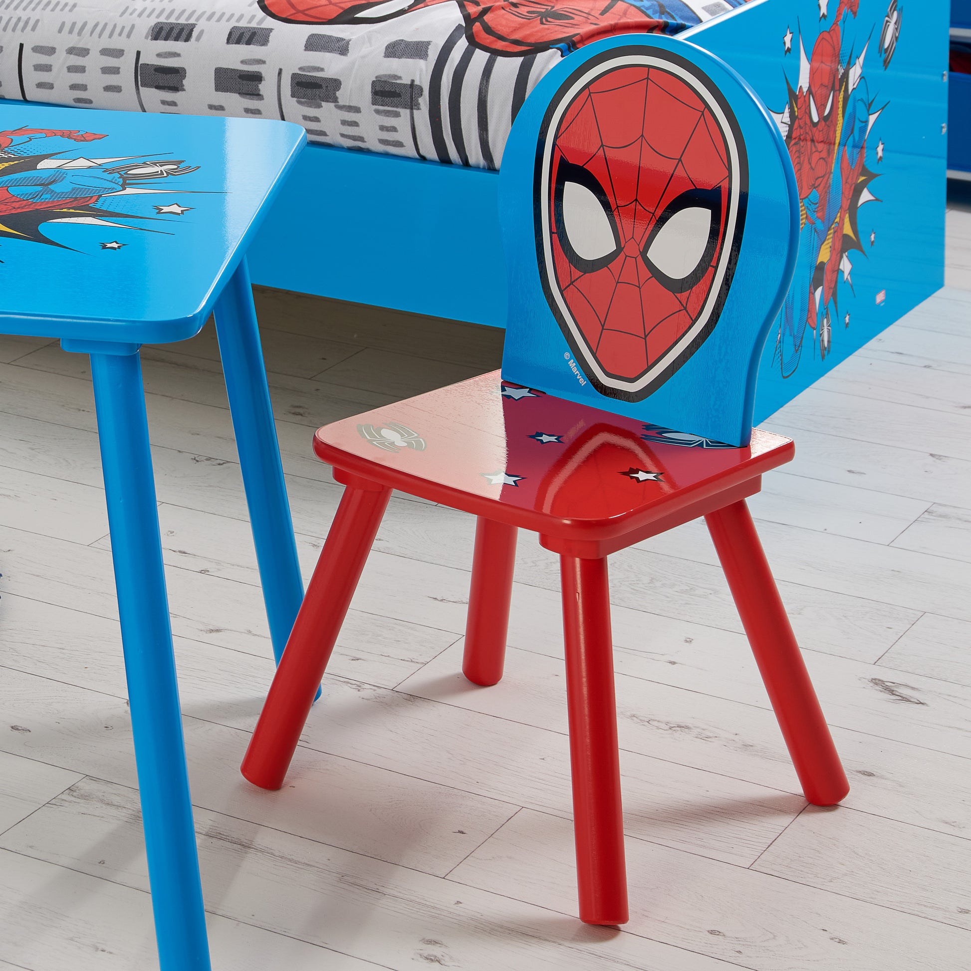 Disney Home - Spider-man Table & Chairs - Kidsly