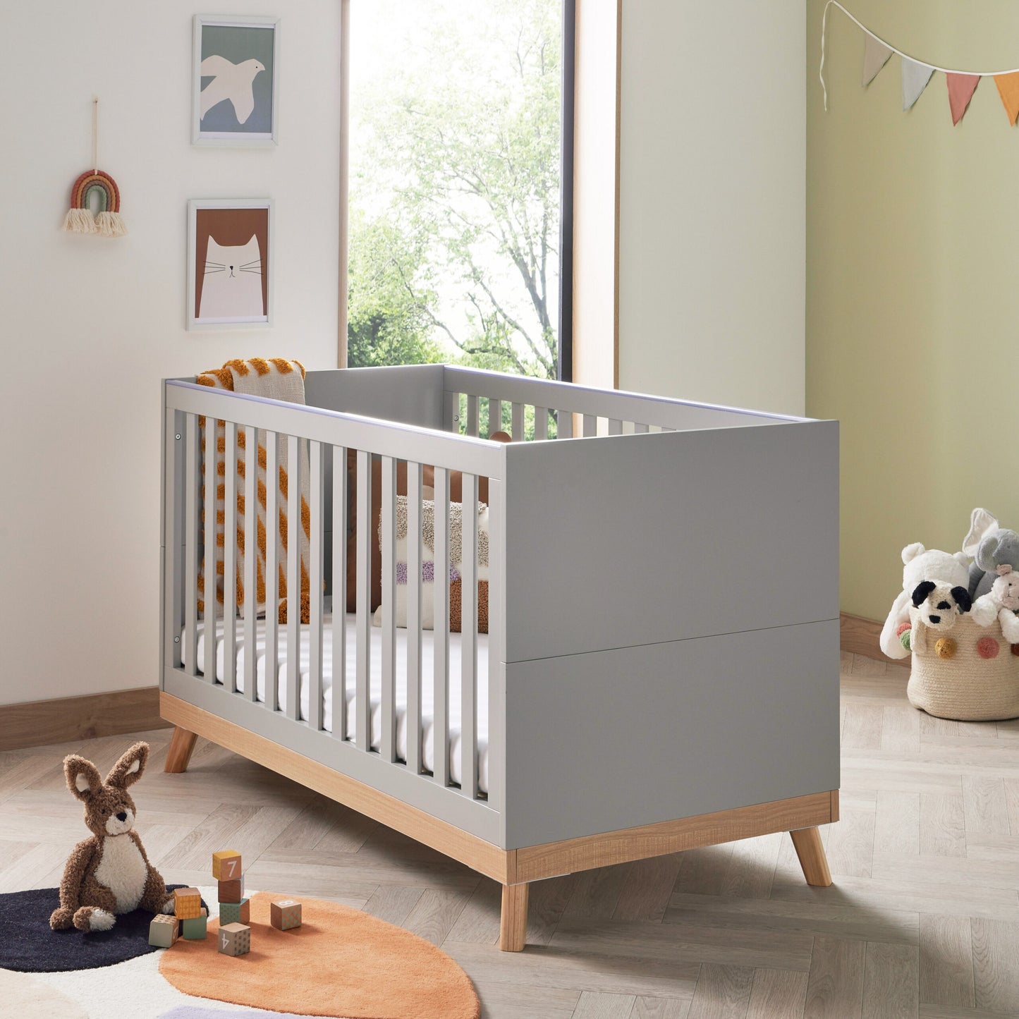 Babymore Mona Cot Bed - Kidsly