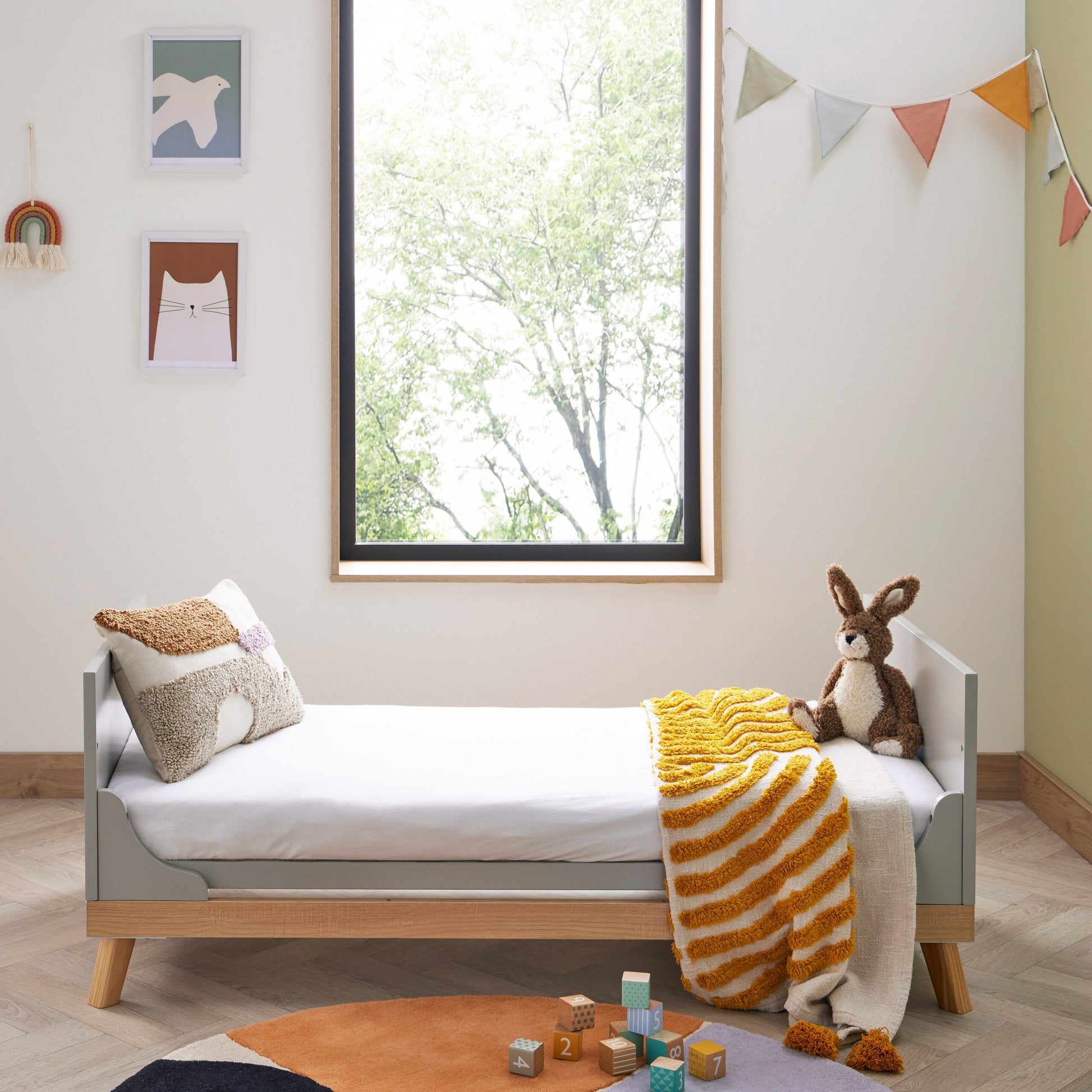 Babymore Mona Cot Bed - Kidsly