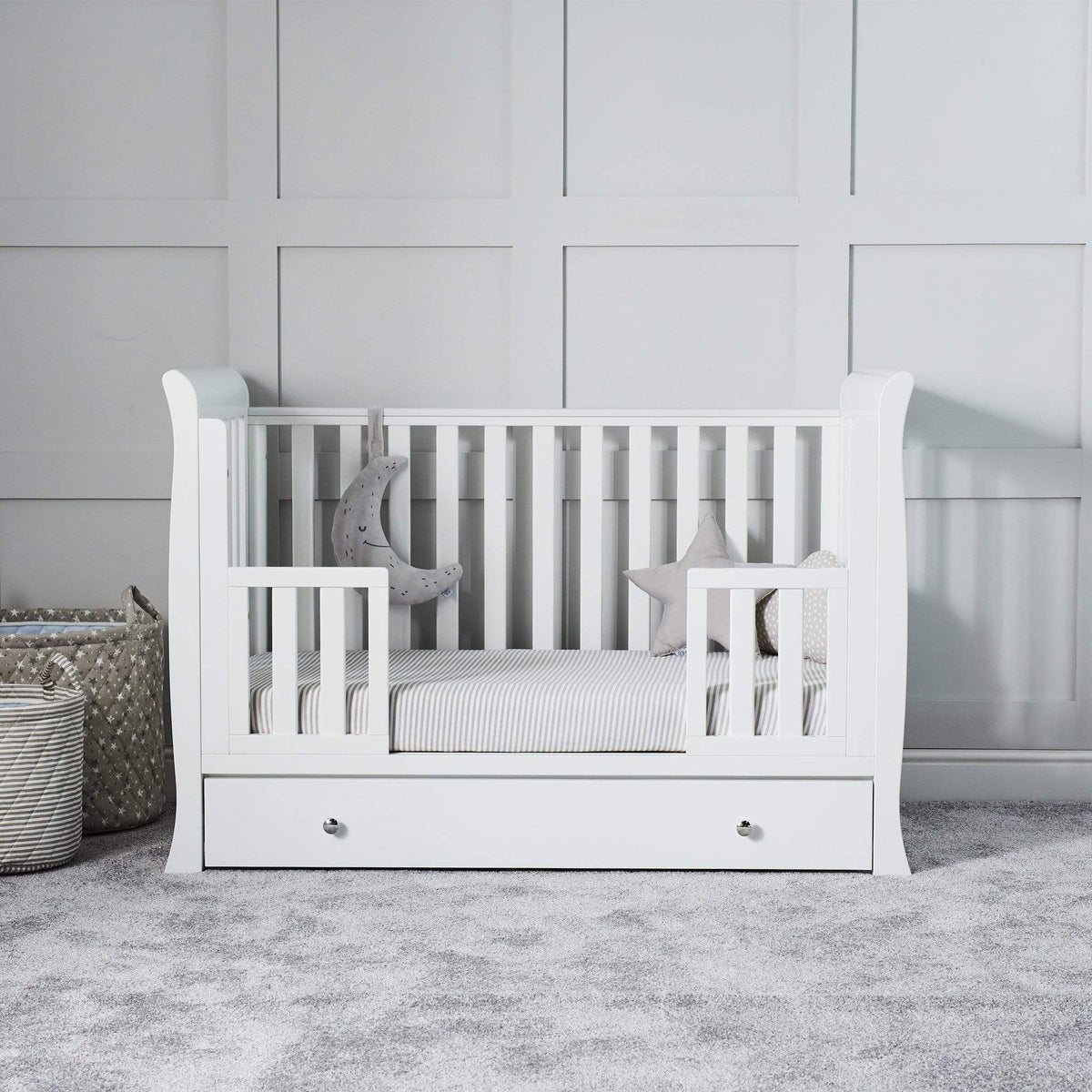 Ickle Bubba Snowdon 4 in 1 Mini Cot Bed and All Seasons Premium Pocket Sprung Mattress  - White